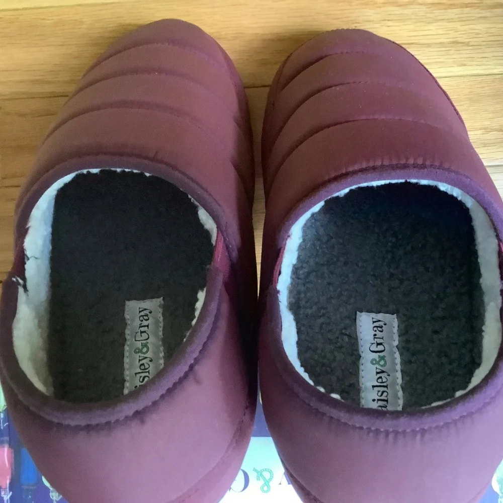 PAISLEY & GRAY Houser Quilted Faux Shearling Lined Slipper Maroon SZ L